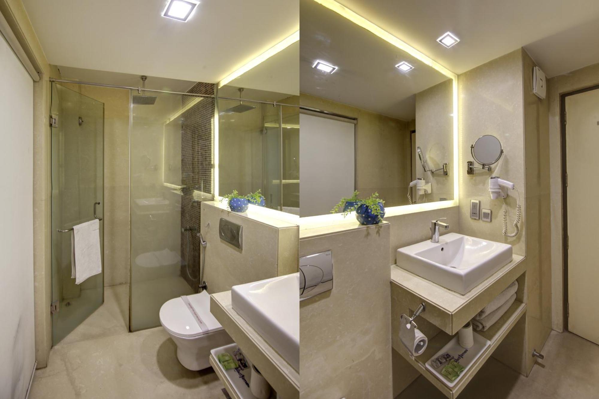 Hotel Good Times Near Ganga Ram Hospital And Karol Bagh Metro 델리 외부 사진